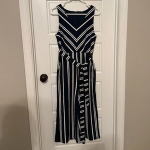 Ann Taylor Navy and Cream